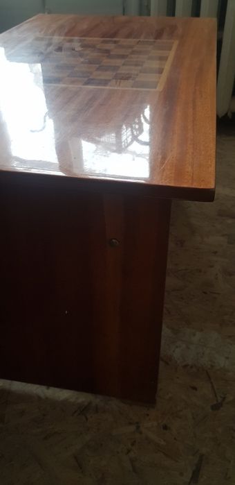 Продам стол - тумбочку