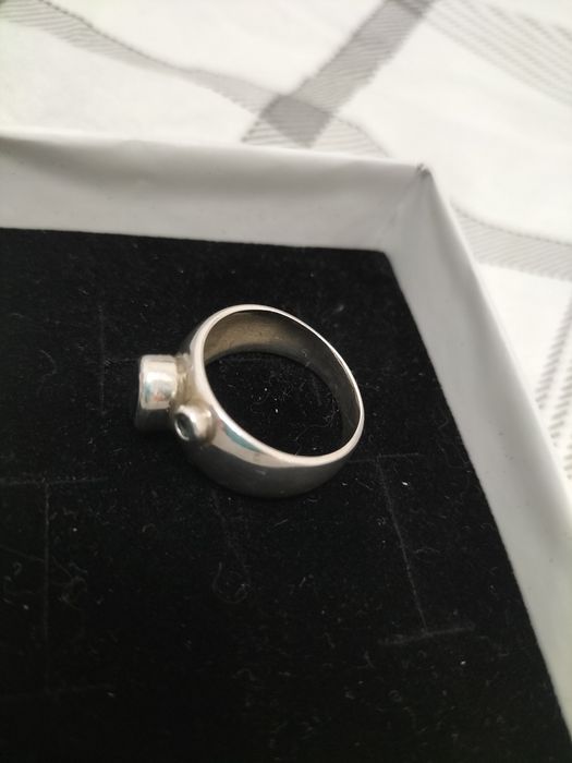 Серебряное кольцо