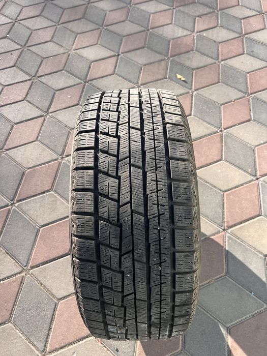 Зимние шины 245/45/R18