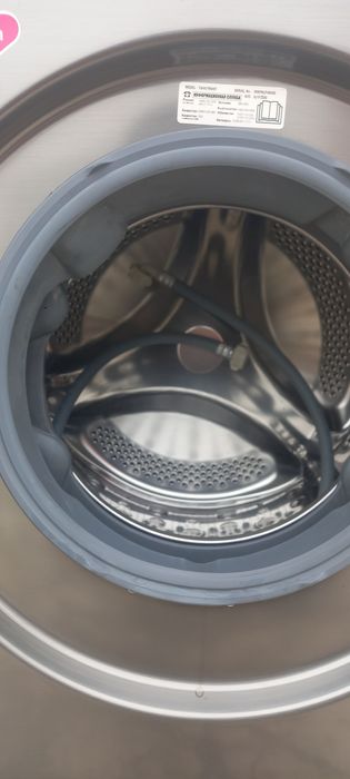 LG 10.⁵кг.Вот это стиралка.