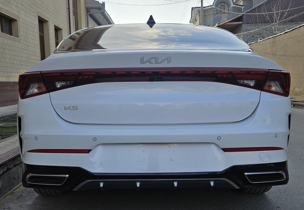 КИЯ - KIA K 5 2023-yil Panorama tomli Koja salon Lyuks