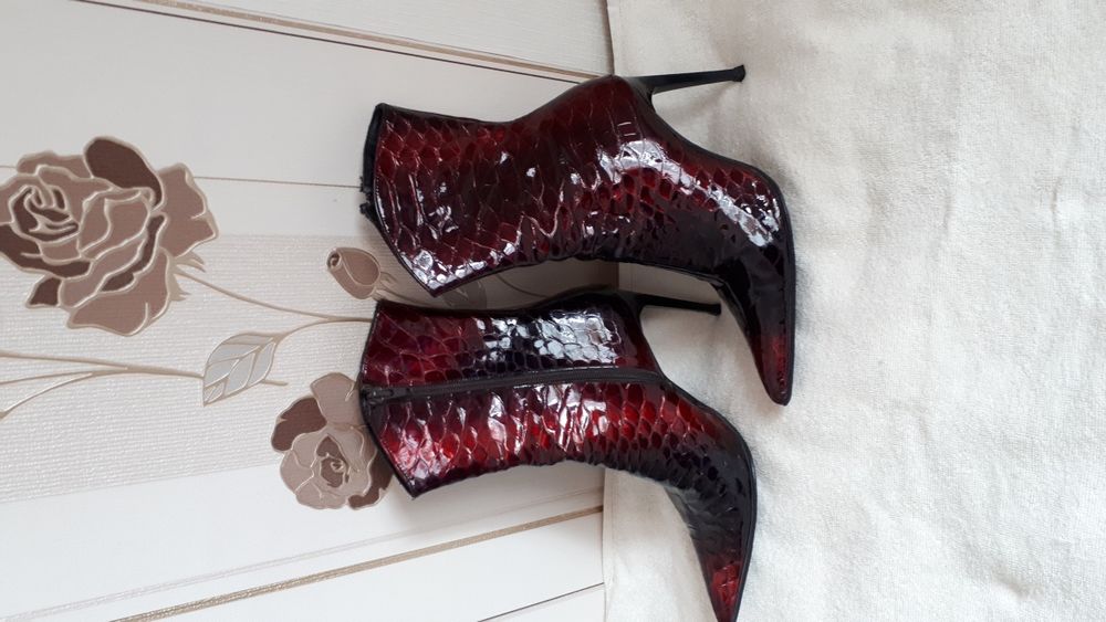 Батилионы,произ-во Италия,36 размер