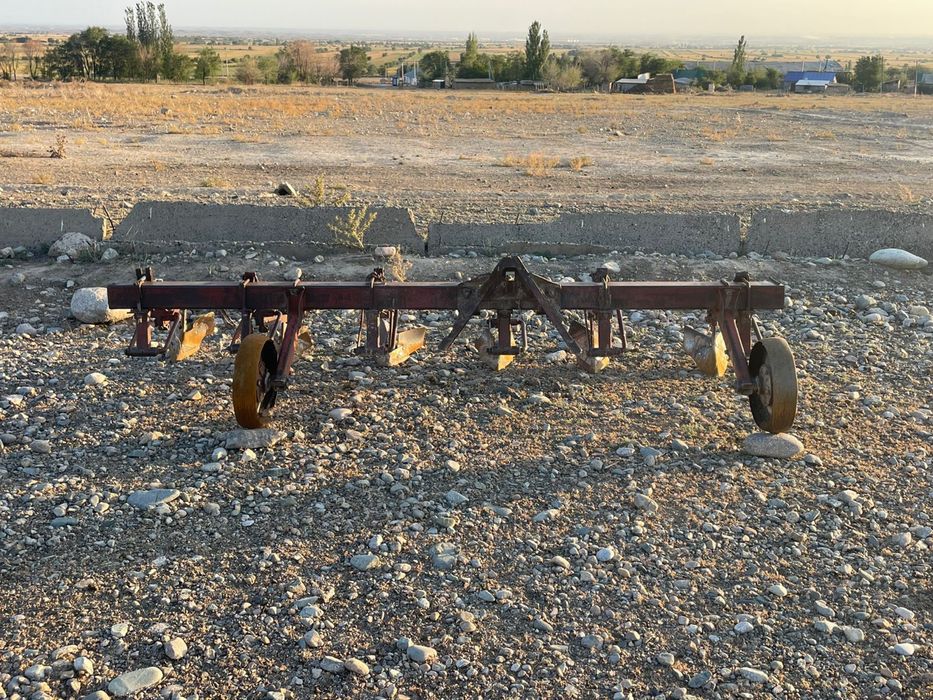 Сельхозтехника отдельно можно