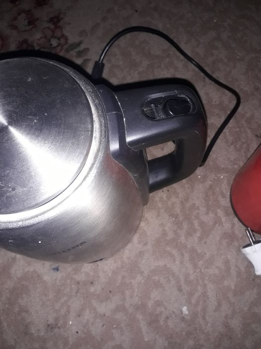 Продам электрический чайник