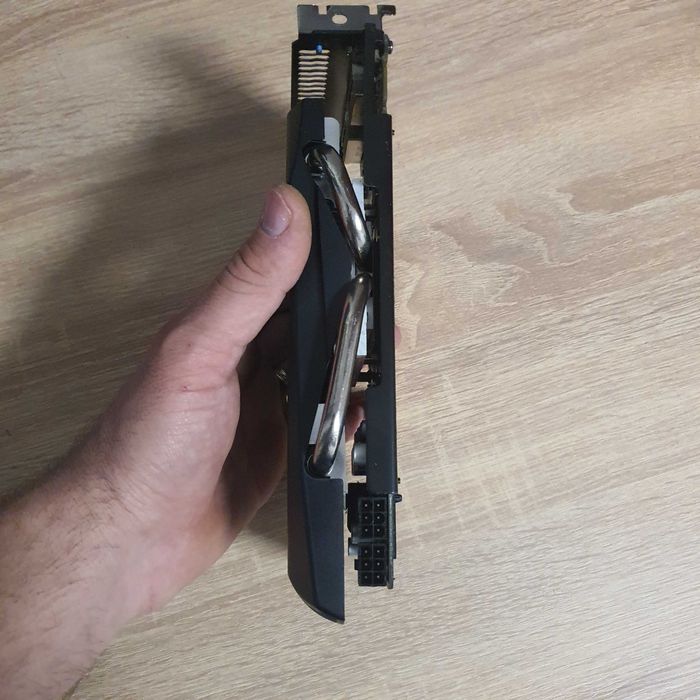 Placa video ASUS nVidia GeForce GTX560 1GD5