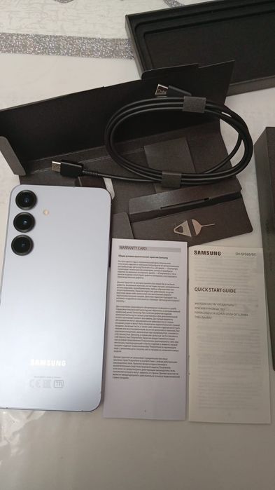 Срочно Samsung S25+ plus 256gb