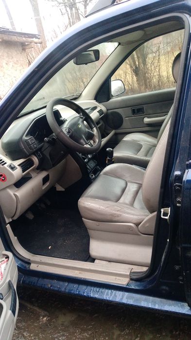 Land rover ferarul vând la dezmenbrări 600euro negociabil