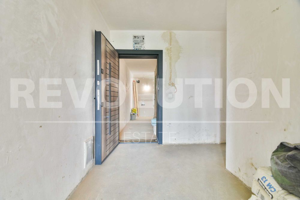 Продава се Тристаен апартамент в София, Студентски град - 209 кв.м за 1455 €/кв.м - Снимка #8