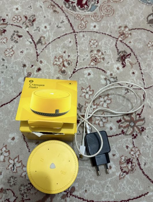 продам Яндекс Алиса торг есть