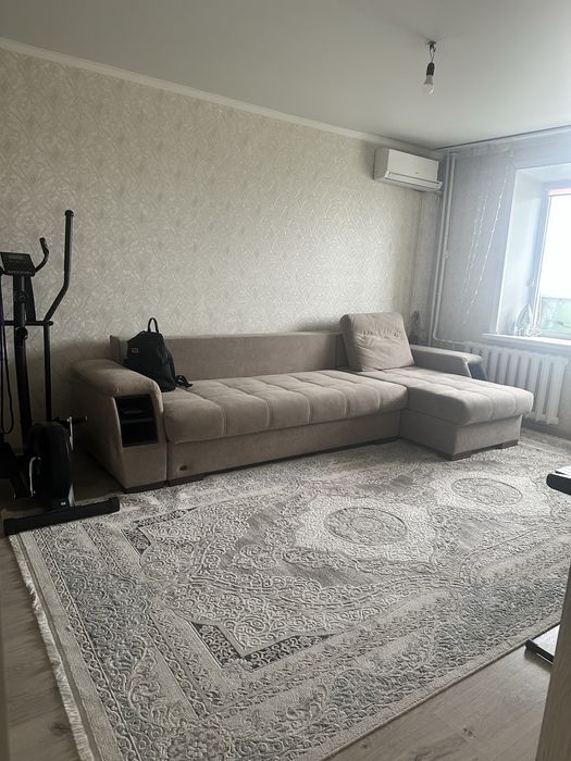 Продам 2-х комнатную улучшенную квартиру
