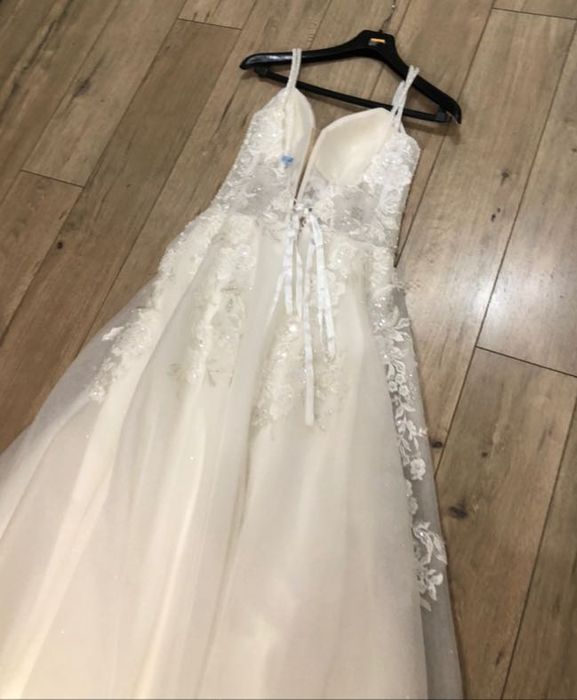 Булчинска  сватбена рокля