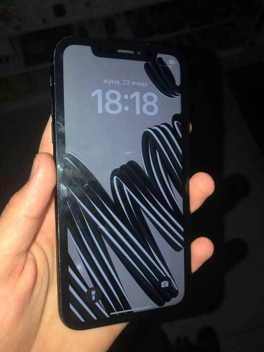 iPhone Xr 128gb 800min