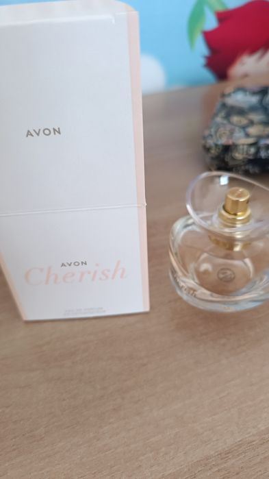 Продаю туалетную воду