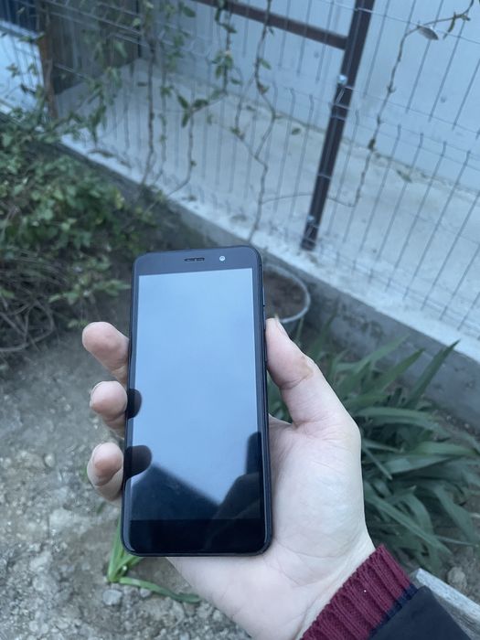 Cubot j3 de vânzare cu incarcator