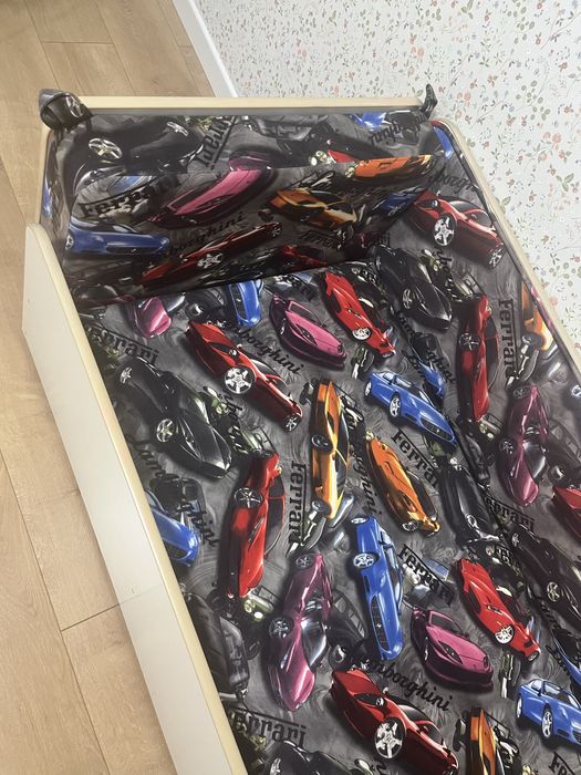 Детская кравать.