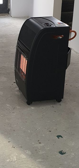 Soba metalica pe gaz