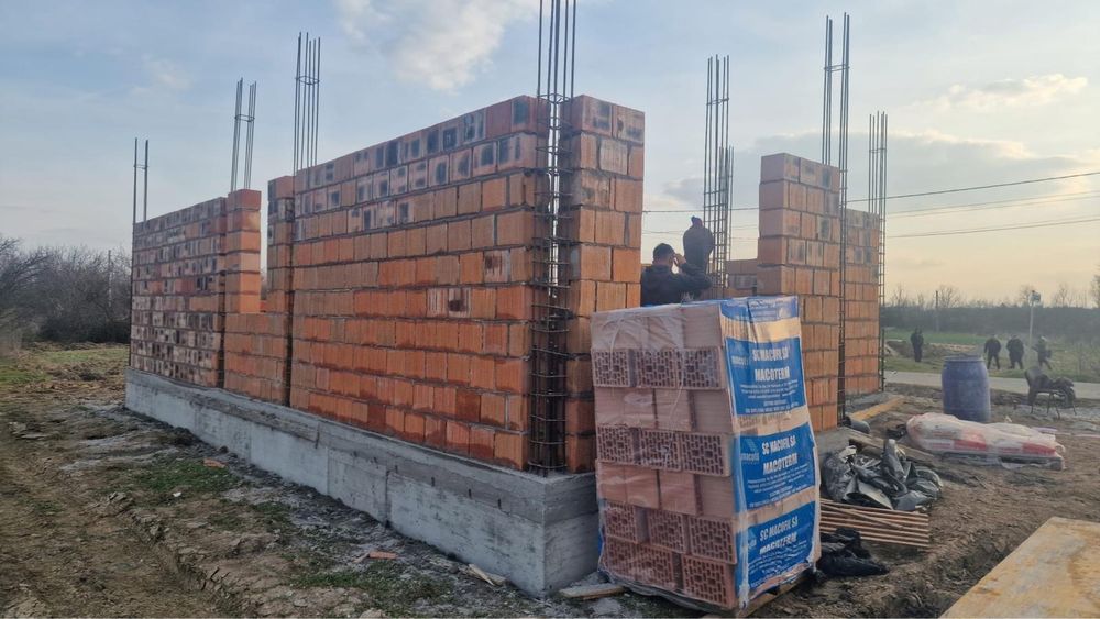 Firma constructii case