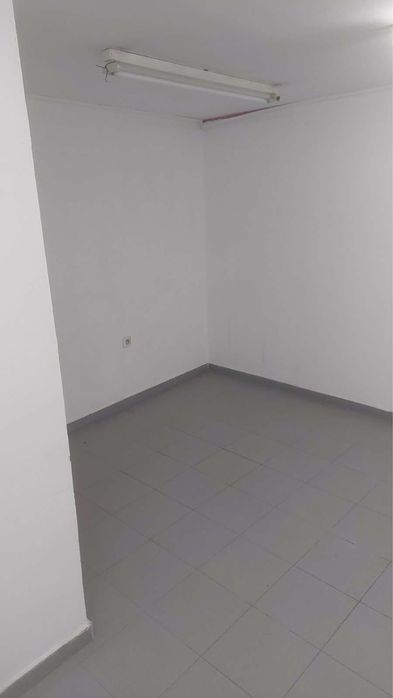 Дава се под наем Магазин в София, Слатина - 44 кв.м за 306 € - Снимка #4