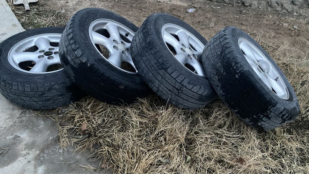 Титанка субару …………