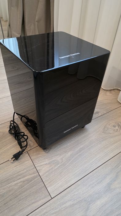 HARMAN / KARDON HKTS 210SUB/230 subwoofet
harman/kardon