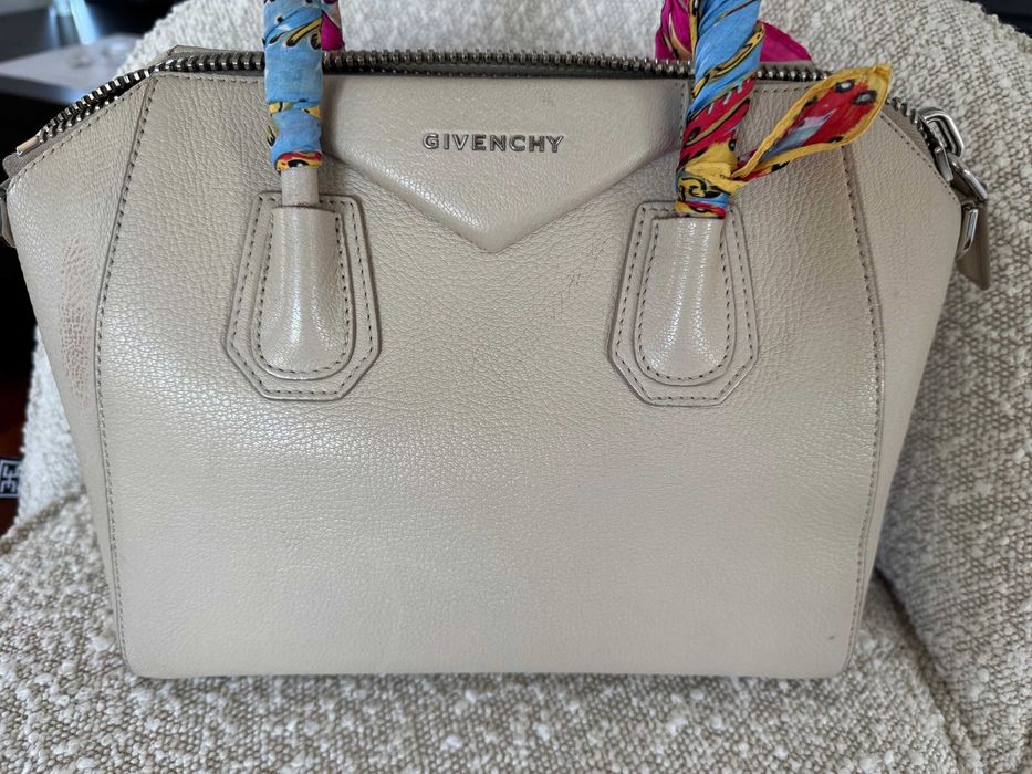 Geantă Givenchy Antigona Medium - Piele Naturală, Bej Taupe