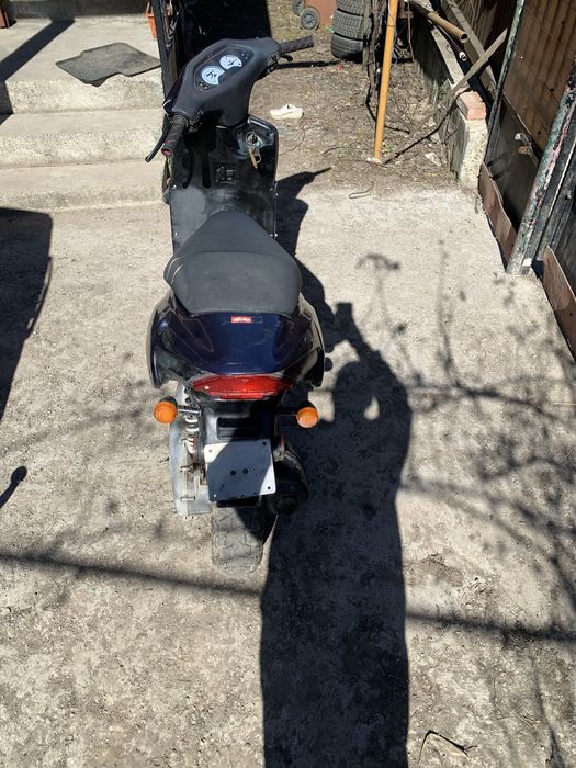 Vand scuter aprilia rally 50