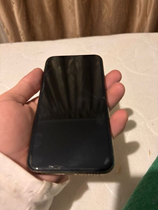 Продам айфон  11 про