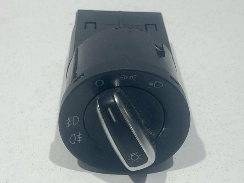 Bloc lumini Volkswagen Polo 5 facelift 6R0941531G