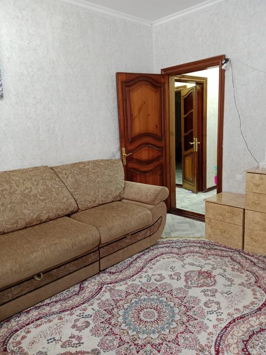 Продаётся 4-х комнатная квартира