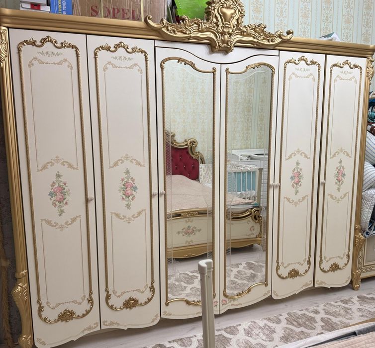 Продам спальни гарнитур