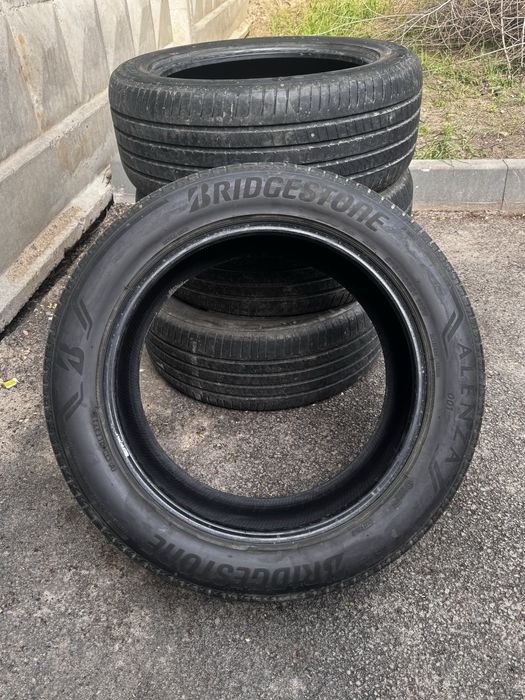Шины  размер 275/50R21