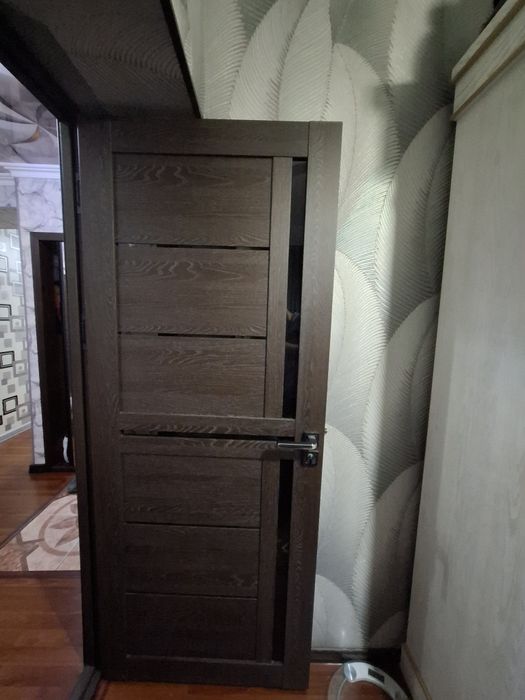 Межкомнатные МДФ двери украинский в отличном состоянии срочно продам