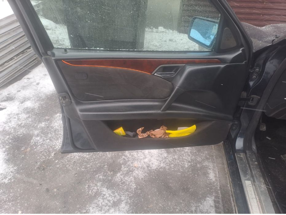 салон 210 продам