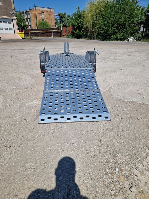 Închiriez remorca auto/moto