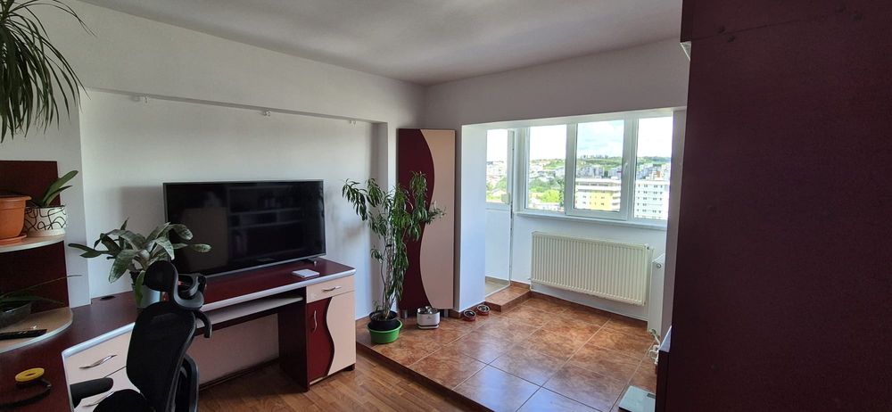 Apartament 4 camere, Zimbru, Dacia