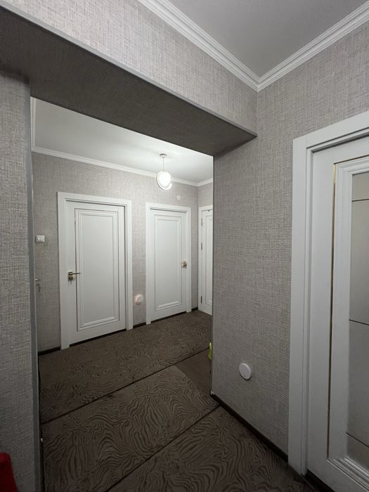 Продается квартира новостройка Сергели 9,  3(4)/1/7 82кв м