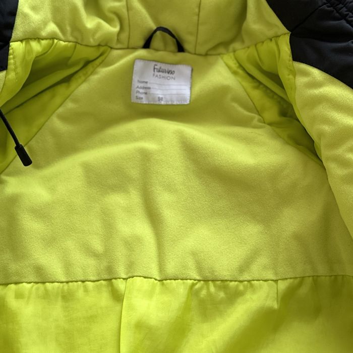 Детская куртка на мальчика 98 см