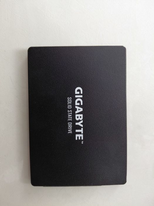 SSD 120GB от компаний GIGABYTE