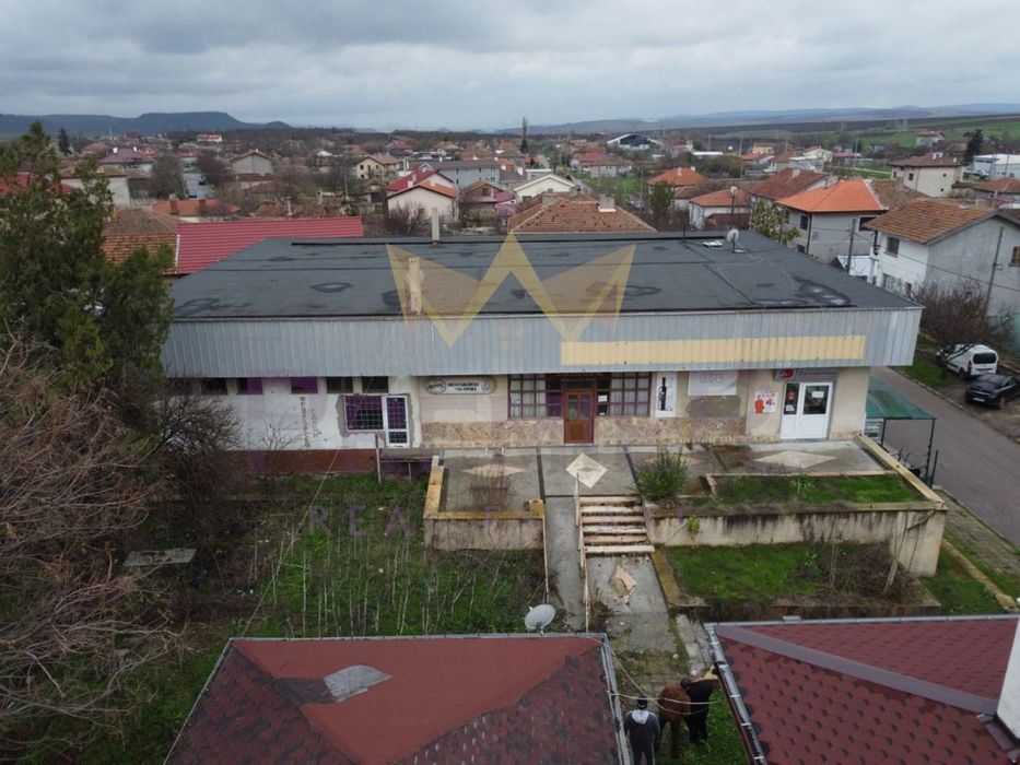 Продава се Заведение в Суворово - 426 кв.м за 288 €/кв.м - Снимка #1