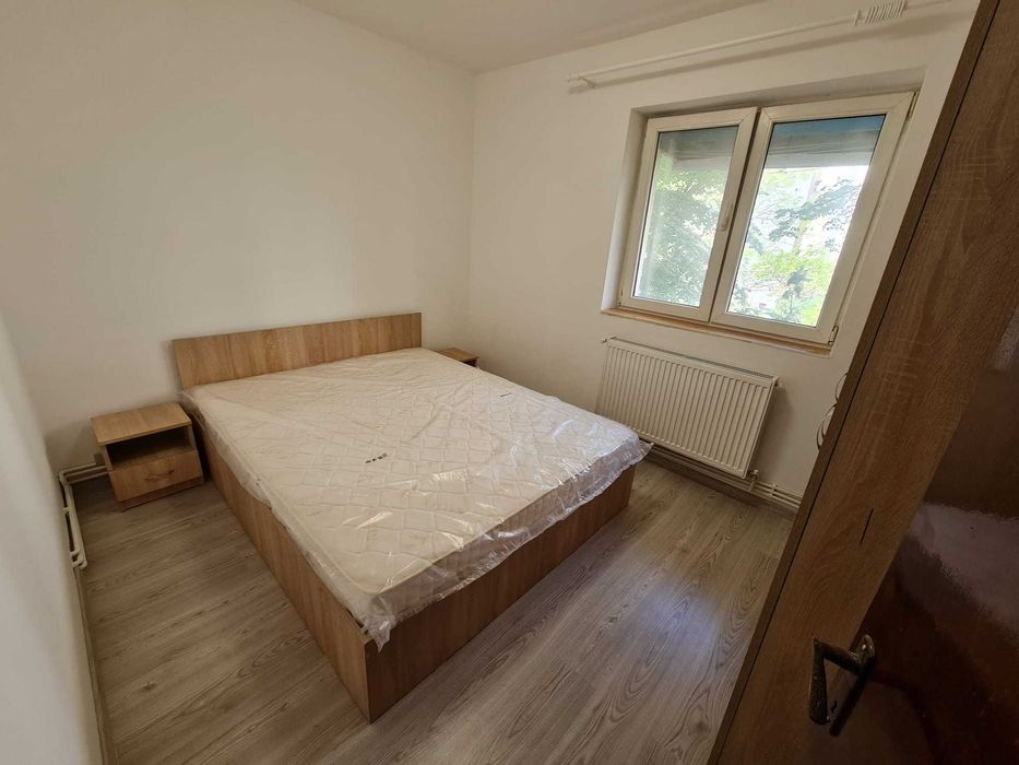 Apartament cu 2 camere renovat total, mobila noua. Gata de mutare.