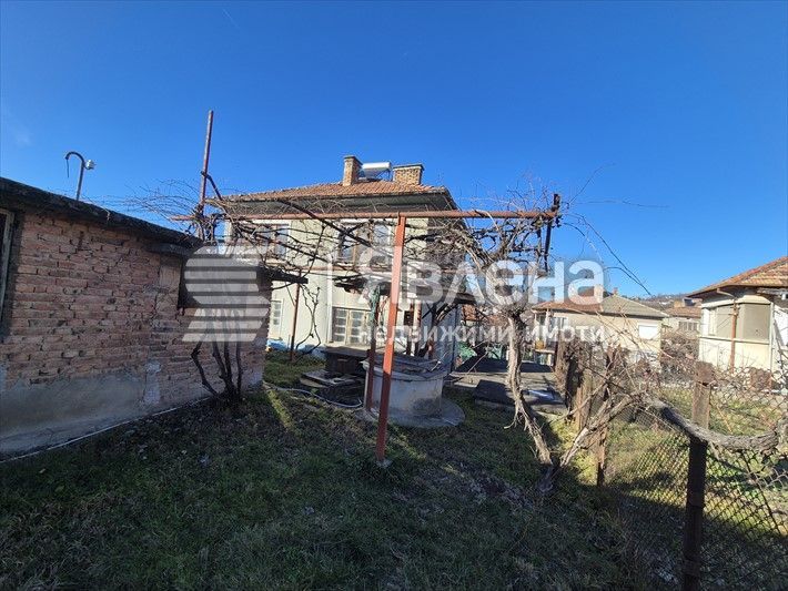 Жилищен имот във възрожденския гр.Трявна