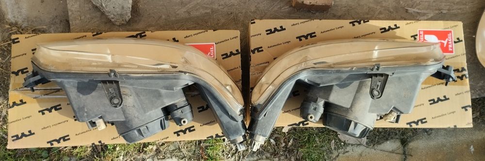 Комплект фарове за ПЕЖО 306 КОМБИ 2.0HDI