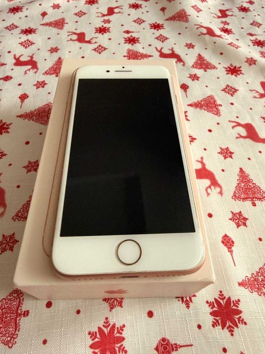 iPhone 8 64GB  КАТО НОВ/ чисто нова батерия