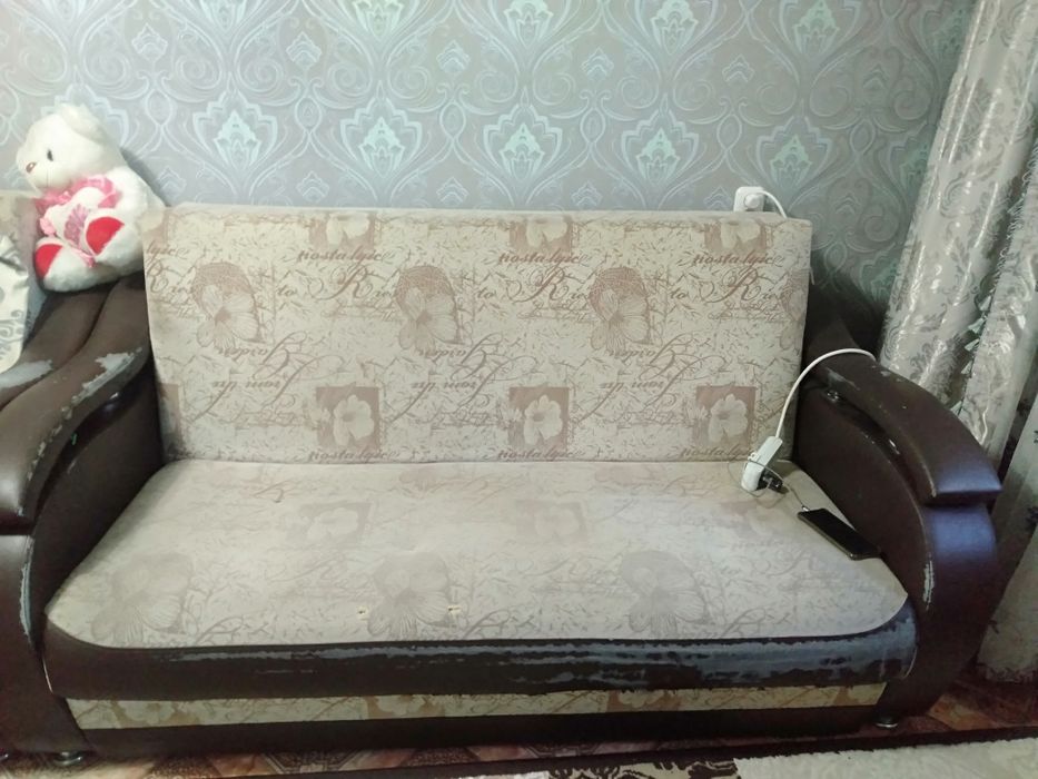 Продам диван и кресло б/у