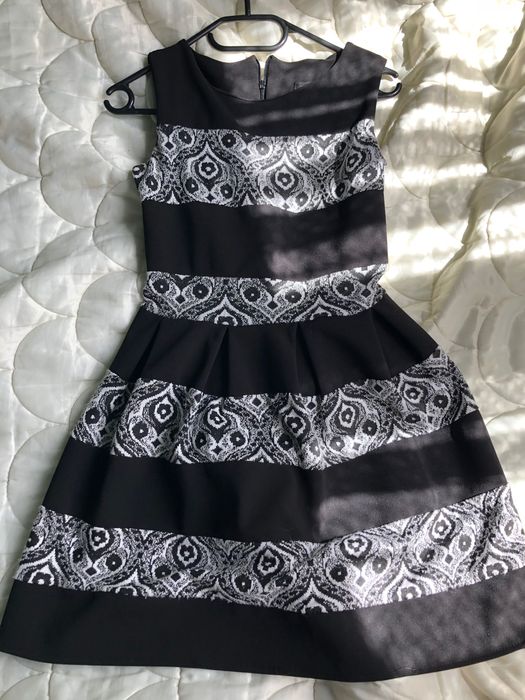 Дамски рокли