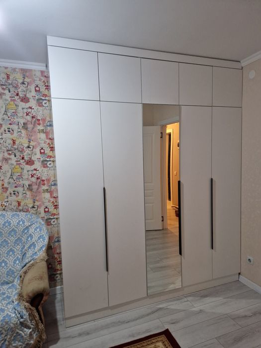 Сдам комнату в трехкомнатной квартире