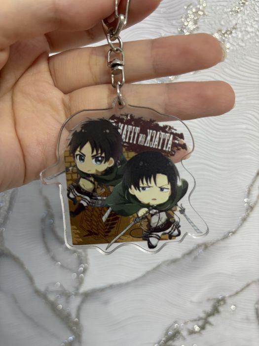 Пластиковые брелки