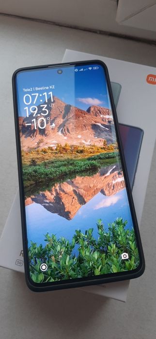Продам смартфон Xiaomi redmi 13 pro+5G