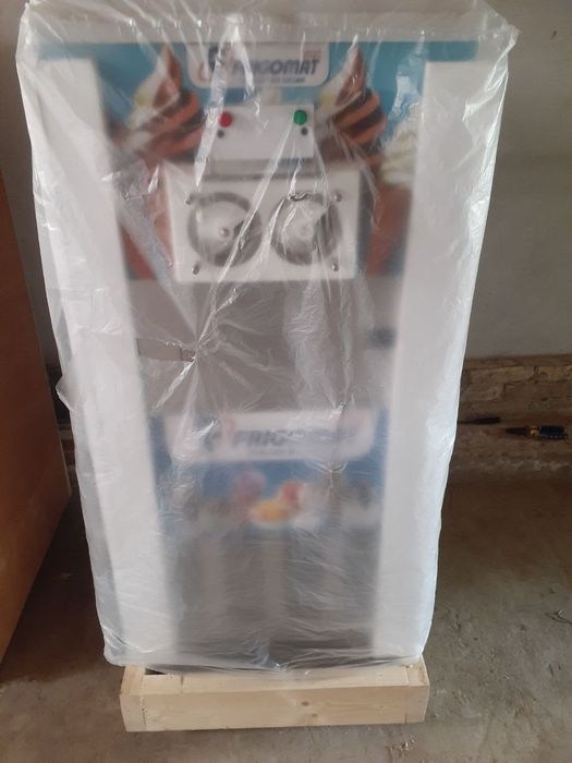 Muzqaymoq apparati Freezer