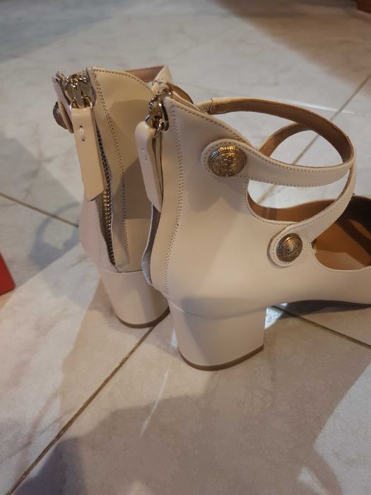 Елегантни нови обувки Pura Lopez - естествена кожа